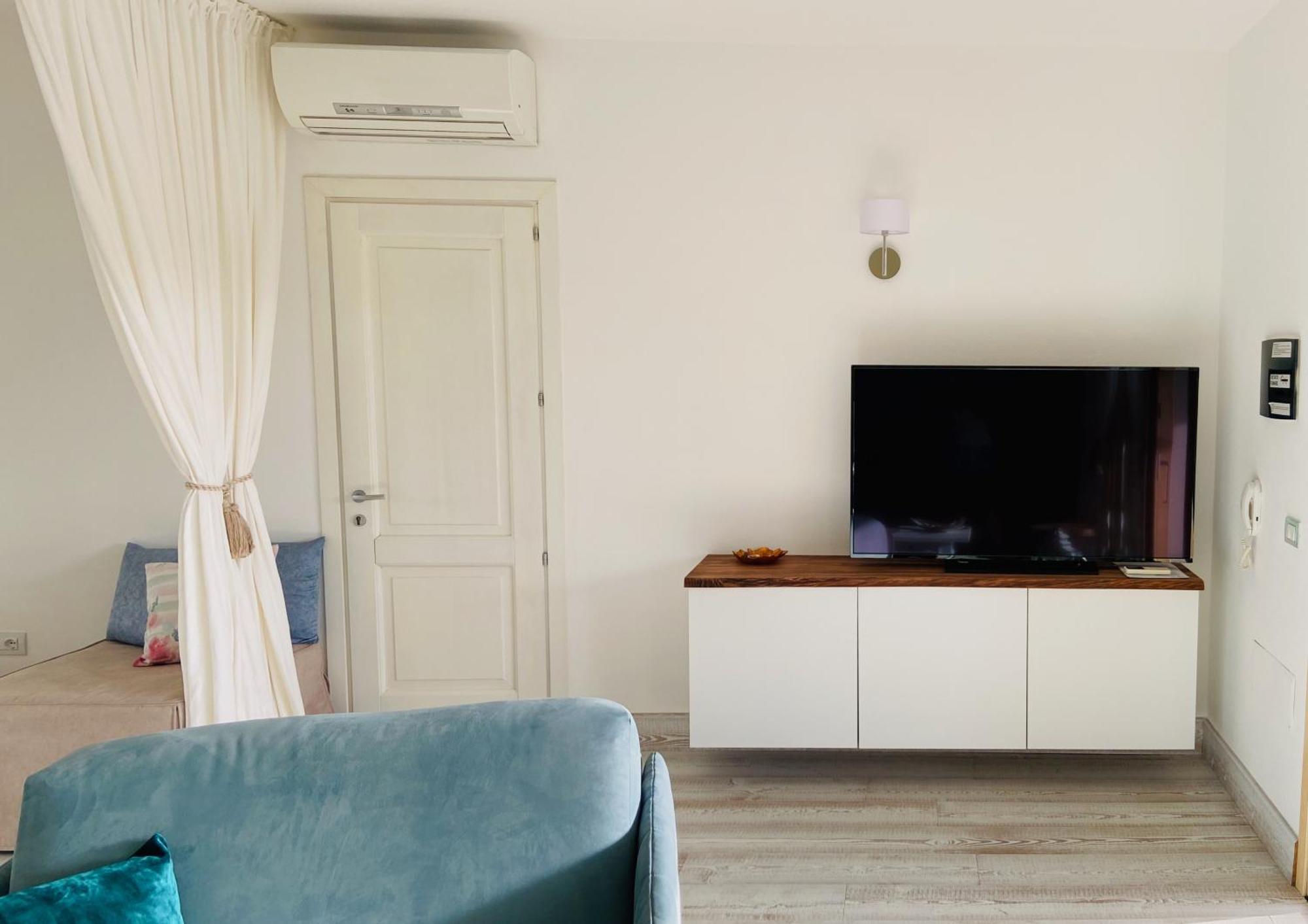 Lotus Wellness Apartment - Resort Ginestre - Palau - Sardinia Buitenkant foto